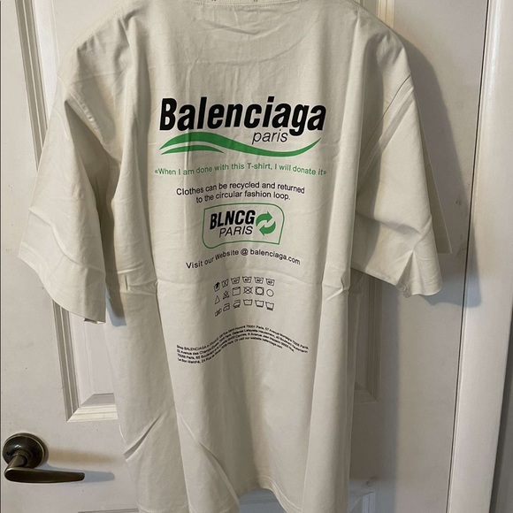 Balenciaga Dry Cleaning Tee - Picture 2 of 3